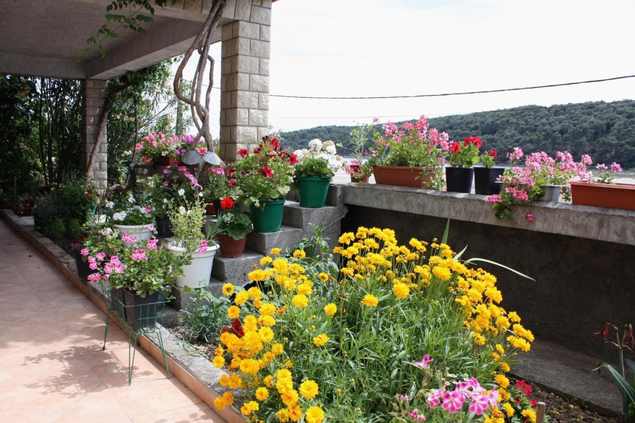 Apartments With A Parking Space Kampor, Rab - 4984 Екстериор снимка