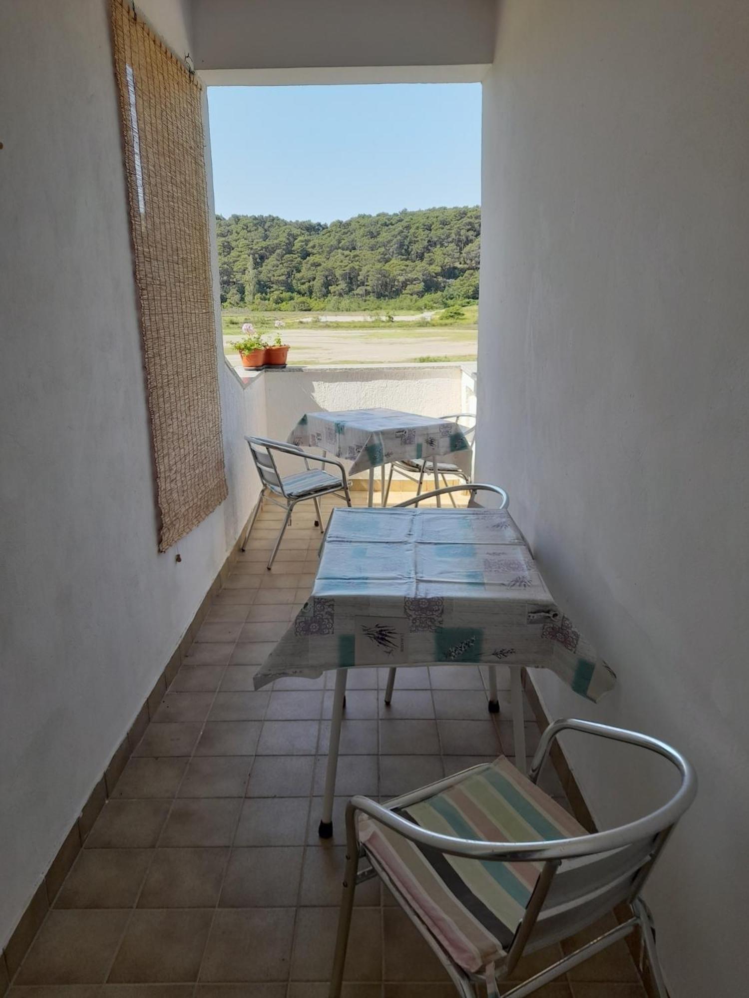 Apartments With A Parking Space Kampor, Rab - 4984 Екстериор снимка