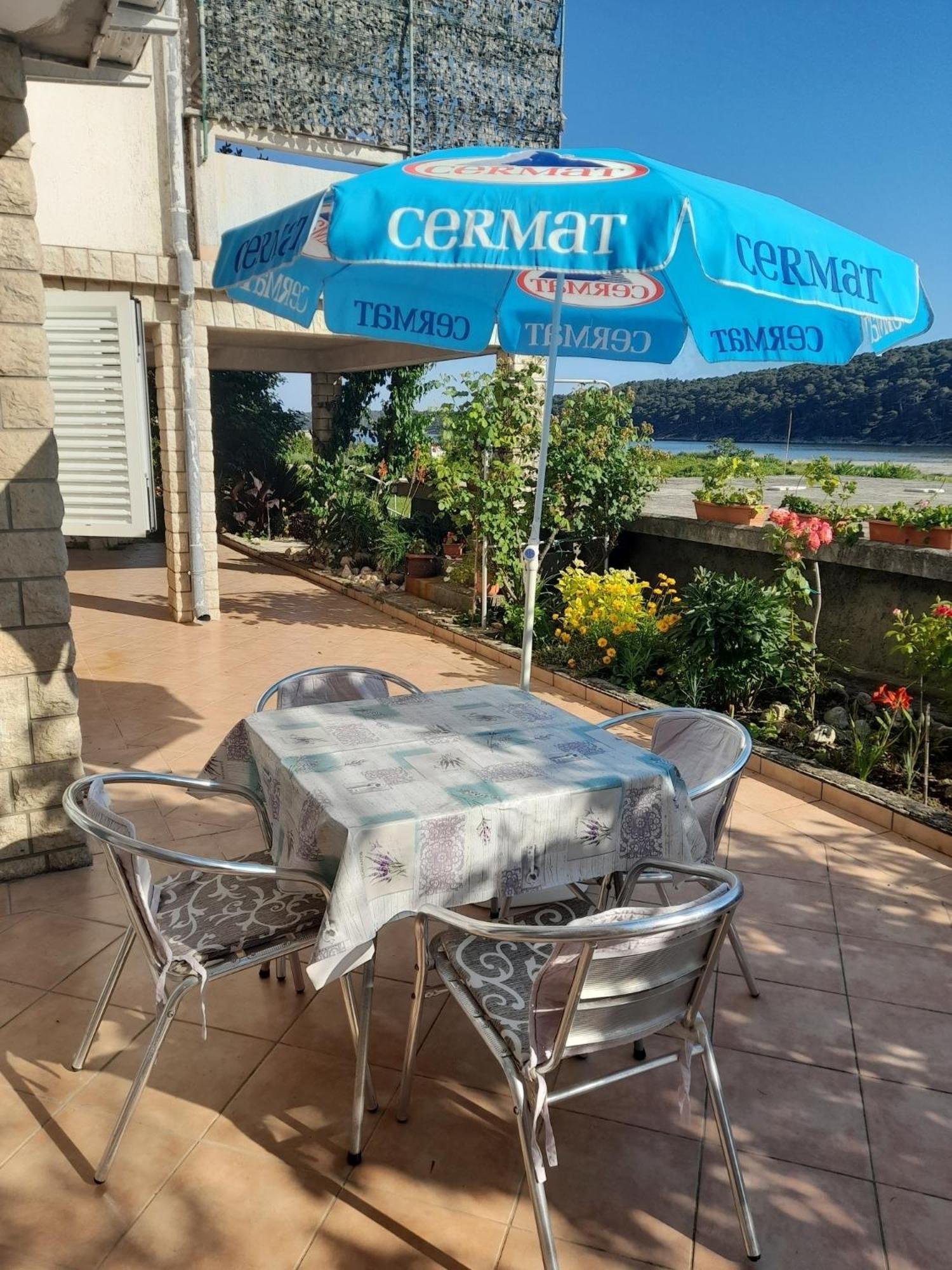 Apartments With A Parking Space Kampor, Rab - 4984 Екстериор снимка